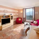 Helvetia Appartement *